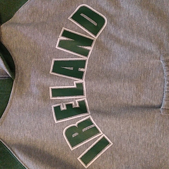 NWT Ireland hooded sweatshirt size medium - Picture 4 of 7